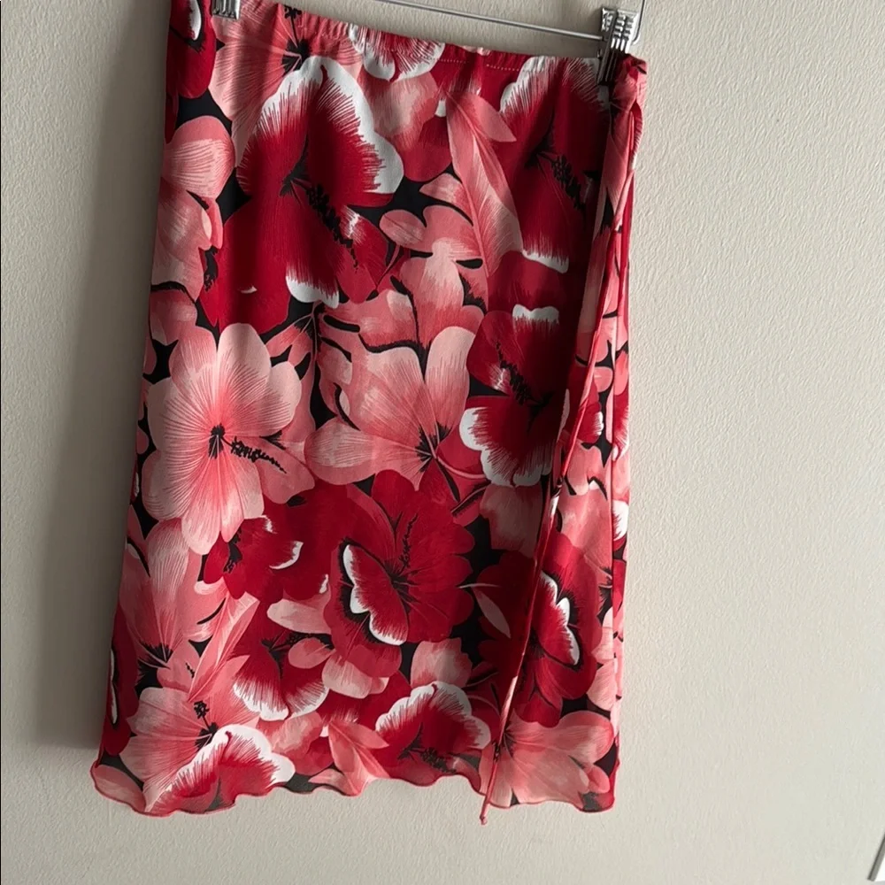 Preswick & Moore Y2K Floral Red and Pink Women's Skirt - Picture 1 of 5